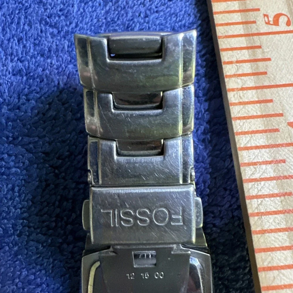 Fossil arkitekt stainless
